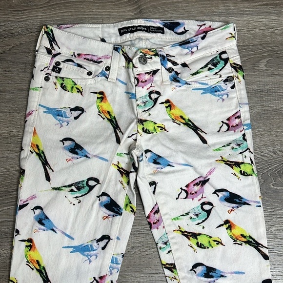 Big Star 1974 Remy Low Rise Fit Skinny Jeans Bird Print White Sz 24 - Picture 2 of 11